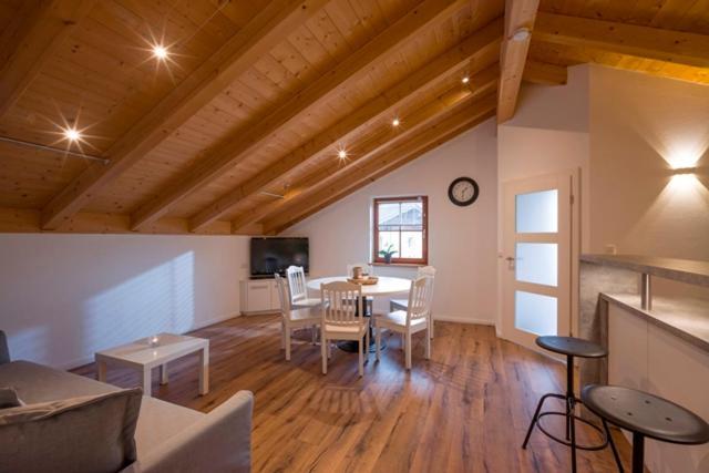 Ferienwohnung Hofmann キーフェルスフェルデン エクステリア 写真