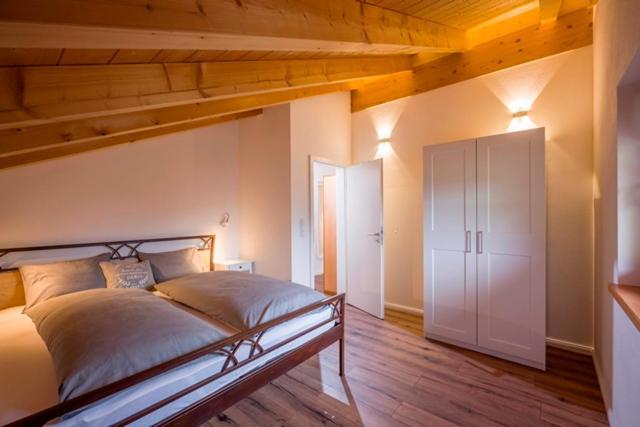 Ferienwohnung Hofmann キーフェルスフェルデン エクステリア 写真
